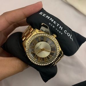 Kenneth Cole watch